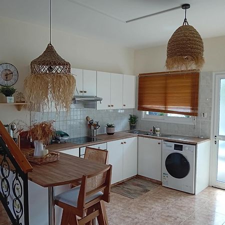 Melanos Residence 2 Bdrm Townhouse With Private Pool Klorakas المظهر الخارجي الصورة