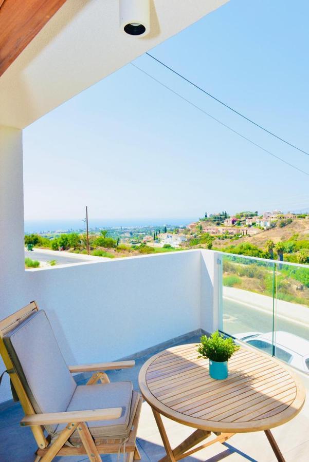 Melanos Residence 2 Bdrm Townhouse With Private Pool Klorakas المظهر الخارجي الصورة