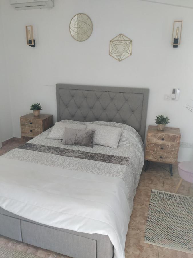Melanos Residence 2 Bdrm Townhouse With Private Pool Klorakas المظهر الخارجي الصورة