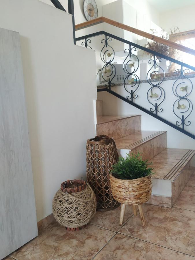 Melanos Residence 2 Bdrm Townhouse With Private Pool Klorakas المظهر الخارجي الصورة