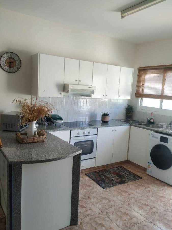 Melanos Residence 2 Bdrm Townhouse With Private Pool Klorakas المظهر الخارجي الصورة